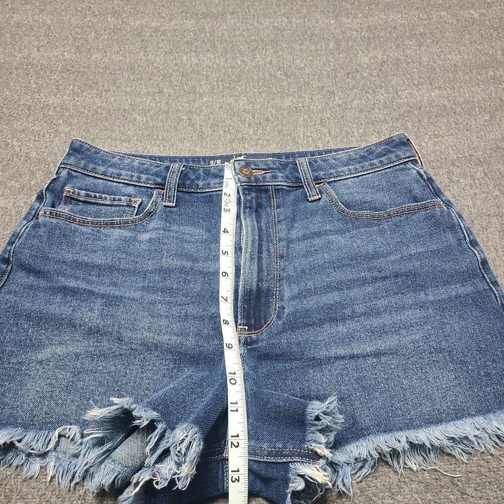 Hollister Ultra High Rise‎ Mom Short 3 Inch Inseam Frayed Denim Blue W30 - Picture 3 of 9
